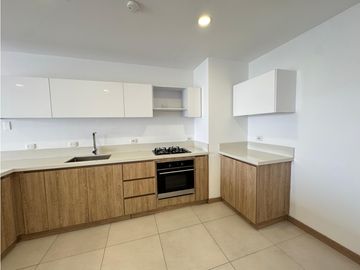 En Venta Apartamento En Edificio Tacuara Remodelado