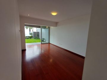 Departamento en Miraflores frente al Mar en primer piso