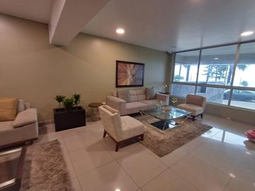 Departamento en Miraflores frente al Mar en primer piso