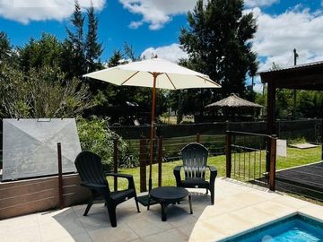 Venta - Complejo de cabañas - 2 ambientes - Pileta -  Chascomús