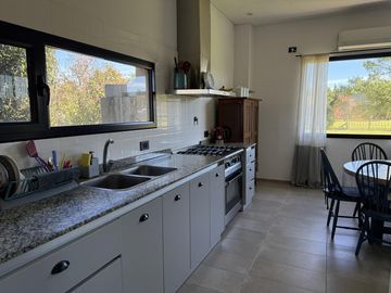 Casa en Pueblo General Belgrano