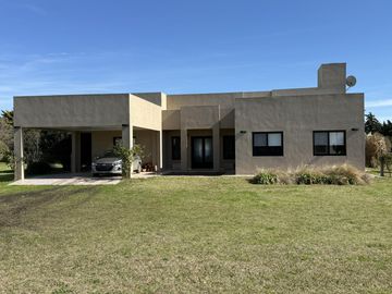 Casa en Pueblo General Belgrano