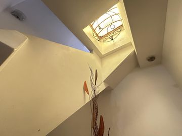Venta de Amplio y luminoso PH en Colegiales