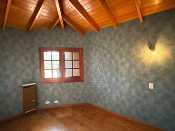 Casa 5 ambientes con gran parque y piscina - Del Viso Pilar