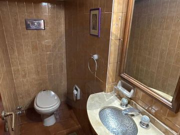 Casa 5 ambientes con gran parque y piscina - Del Viso Pilar