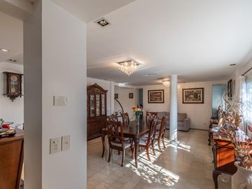 NEUQUEN AL 200 | SAN ISIDRO | CASA EN VENTA | 4 DORMITORIOS | PILETA | QUINCHO