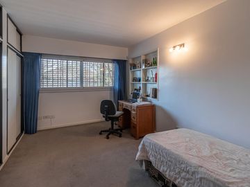 NEUQUEN AL 200 | SAN ISIDRO | CASA EN VENTA | 4 DORMITORIOS | PILETA | QUINCHO