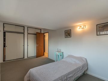 NEUQUEN AL 200 | SAN ISIDRO | CASA EN VENTA | 4 DORMITORIOS | PILETA | QUINCHO