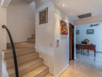 NEUQUEN AL 200 | SAN ISIDRO | CASA EN VENTA | 4 DORMITORIOS | PILETA | QUINCHO