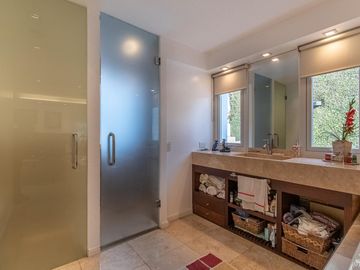 NEUQUEN AL 200 | SAN ISIDRO | CASA EN VENTA | 4 DORMITORIOS | PILETA | QUINCHO