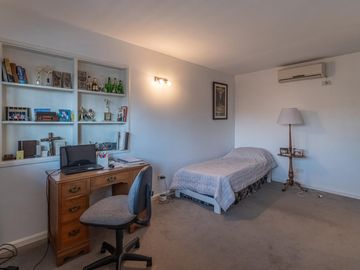NEUQUEN AL 200 | SAN ISIDRO | CASA EN VENTA | 4 DORMITORIOS | PILETA | QUINCHO
