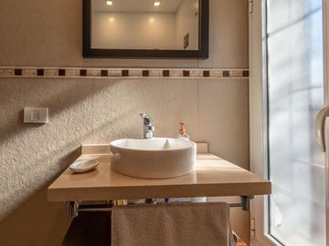 NEUQUEN AL 200 | SAN ISIDRO | CASA EN VENTA | 4 DORMITORIOS | PILETA | QUINCHO