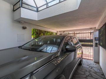 NEUQUEN AL 200 | SAN ISIDRO | CASA EN VENTA | 4 DORMITORIOS | PILETA | QUINCHO