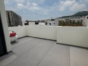 CASA EN VENTA ALTO SUR, COTO CIMA INT. 133