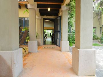 Casa Danzantes en Venta / Villa de Los Frailes /San Miguel de Allende