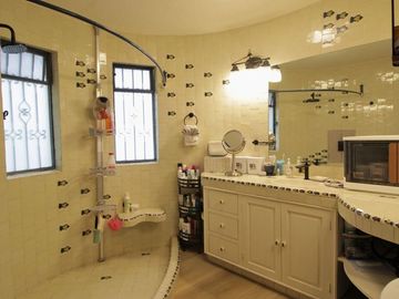 Casa Danzantes en Venta / Villa de Los Frailes /San Miguel de Allende