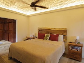 Casa Danzantes en Venta / Villa de Los Frailes /San Miguel de Allende