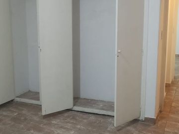 CASA 2 HAB. APTA COMERCIAL C/ OFICINA CIUDAD MZA