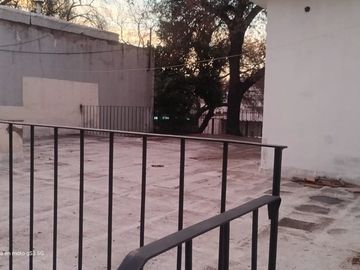 CASA 2 HAB. APTA COMERCIAL C/ OFICINA CIUDAD MZA