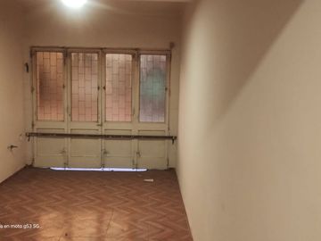 CASA 2 HAB. APTA COMERCIAL C/ OFICINA CIUDAD MZA