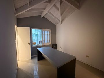 PH 4 AMBIENTES EN VENTA MONTE GRANDE
