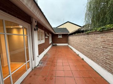 PH 4 AMBIENTES EN VENTA MONTE GRANDE