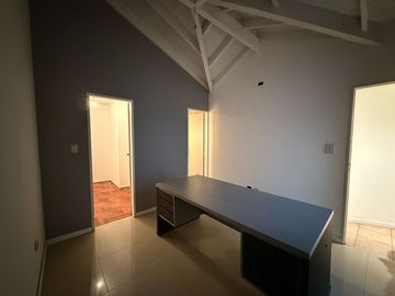 PH 4 AMBIENTES EN VENTA MONTE GRANDE