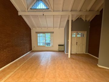 PH 4 AMBIENTES EN VENTA MONTE GRANDE
