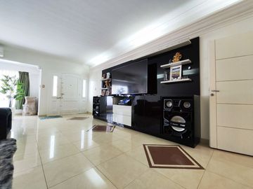 Casa 4 amb en venta - Ramos Mejía - Parque Pileta