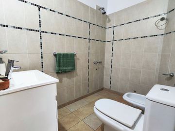 Casa 4 amb en venta - Ramos Mejía - Parque Pileta