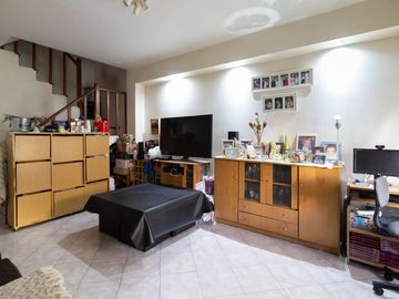 VENTA PH 4 ambientes c/patio 122m2 totales Munro