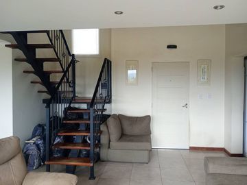 VENTA CASA 3 DORMITORIOS SANTA MONICA SANTA ROSA