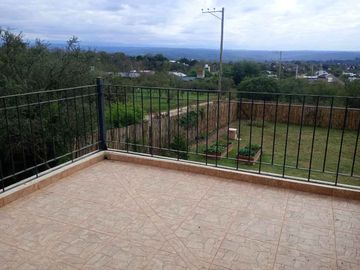 VENTA CASA 3 DORMITORIOS SANTA MONICA SANTA ROSA