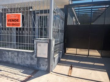 AMEGHINO NORTE A METROS DE RUTA 20, EXCELENTE PROPIEDAD RECICLADA A NUEVA