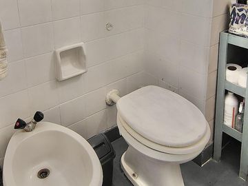 DEPARTAMENTO 2 AMB. 1 DORMITORIO, LIVING-COMEDOR, BALCON AL C/F