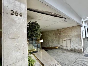 DEPARTAMENTO 2 AMB. 1 DORMITORIO, LIVING-COMEDOR, BALCON AL C/F