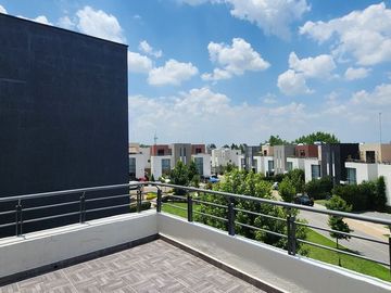 CASA EN VENTA VILLAS DEL CAMPO - MÓNACO