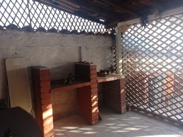CASA EN VENTA  MAIPÚ 2D-1B, CON ACCESO CONTROLADO