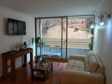 VENTA DEPARTAMENTO LASTARRIA A 2MINUTOS METRO U CATOLICA