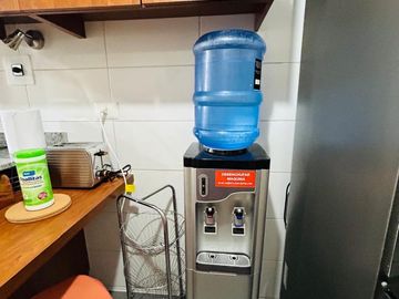 OPORTUNIDAD ARRIENDO DEPTO. EN ÑUÑOA FULL AMOBLADO. CERCA METRO ÑUBLE/IRARRAZAVAL