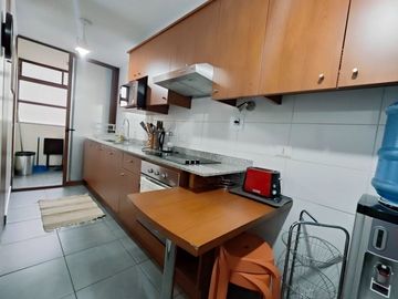 OPORTUNIDAD ARRIENDO DEPTO. EN ÑUÑOA FULL AMOBLADO. CERCA METRO ÑUBLE/IRARRAZAVAL
