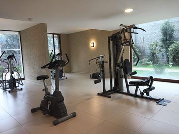 OPORTUNIDAD ARRIENDO DEPTO. EN ÑUÑOA FULL AMOBLADO. CERCA METRO ÑUBLE/IRARRAZAVAL