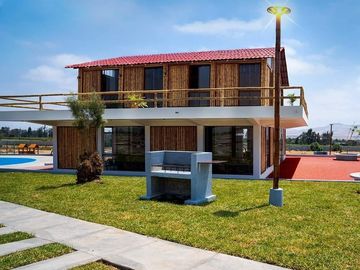 Terreno Campestre En Condominio Campo Verde Huacho