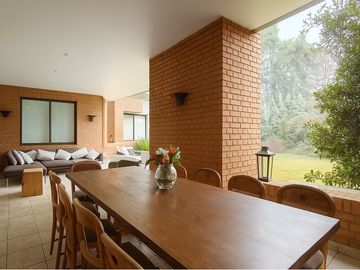 VENTA DUPLEX JARDIN 4D servicio 3E Las Condes.