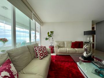Venta de bellísimo departamento con vista al mar