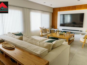 Casa 4 ambientes en Carlos Croce al 1800