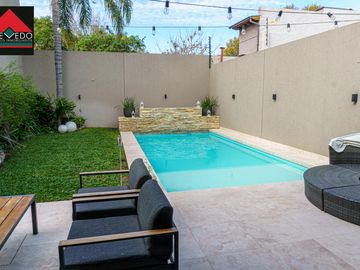 Casa 4 ambientes en Carlos Croce al 1800
