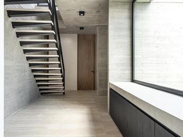 Casa en  barrio Náutico el Yacht de Nordelta, moderna con excelentes terminaciones.