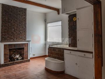 Casa ideal p/ refaccionar o desarrollo