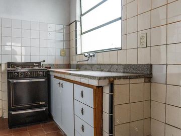 Casa ideal p/ refaccionar o desarrollo